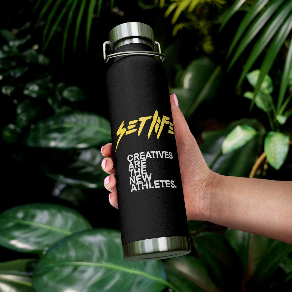 22oz Vacuum Insulated Bottle