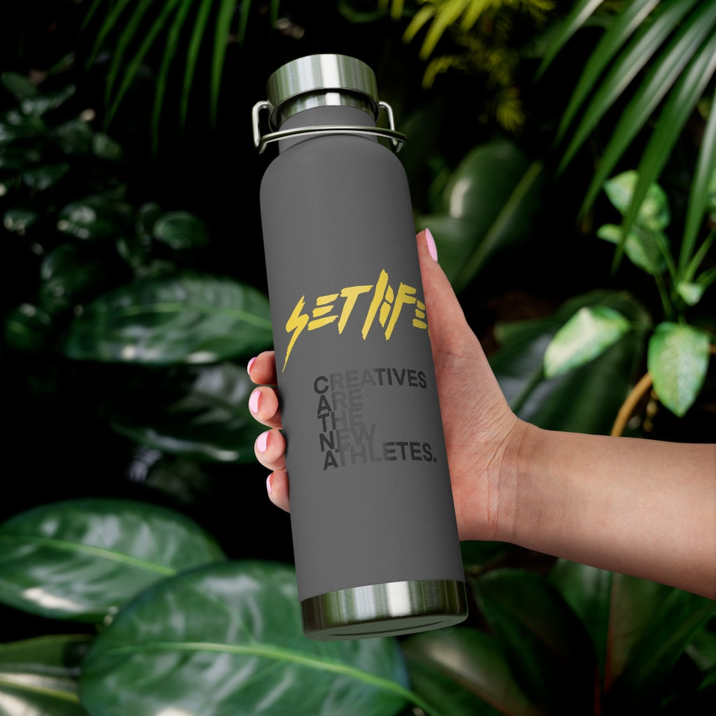 22oz Vacuum Insulated Bottle