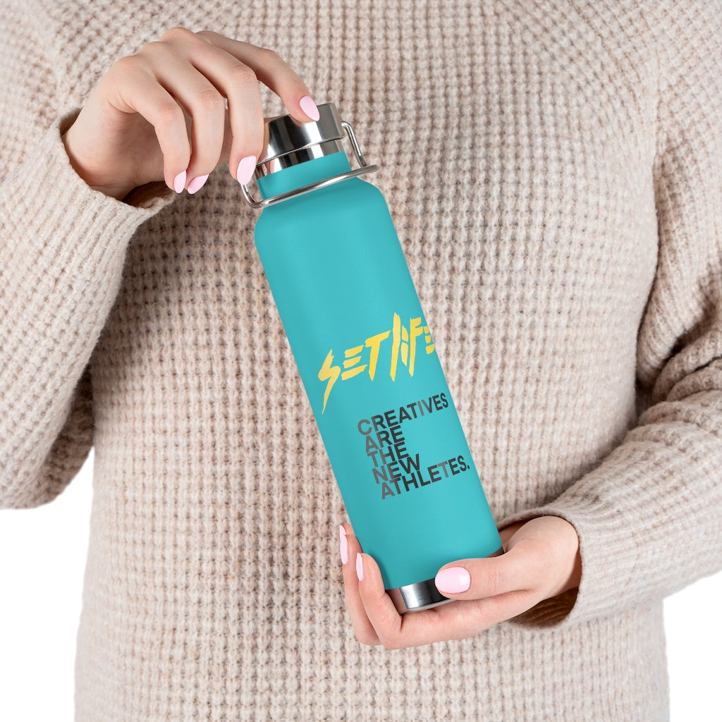 22oz Vacuum Insulated Bottle